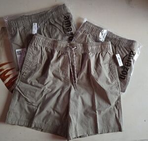 3 Pairs Amazon Essentials Khaki Drawstring Waist Boys Shorts Size Medium